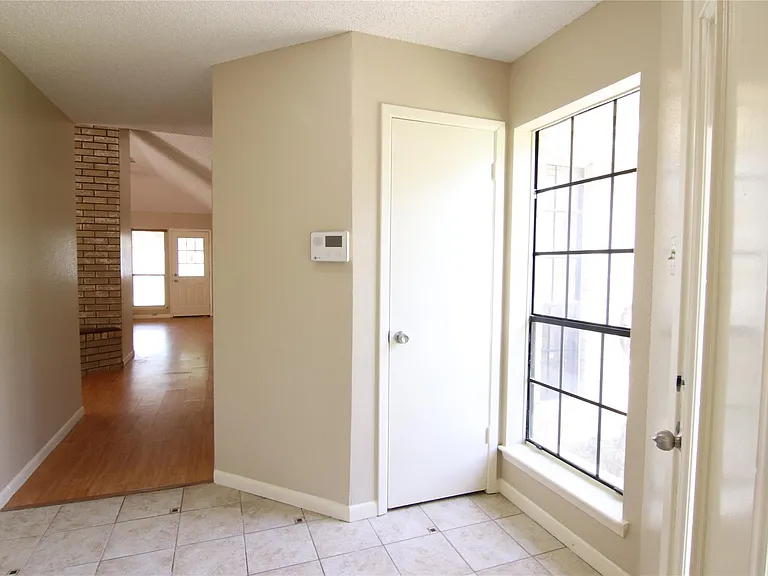 3118 Settlers Way Blvd — Photo 3