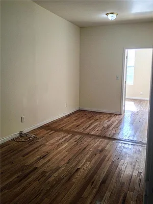 Rented by R New York | media 61