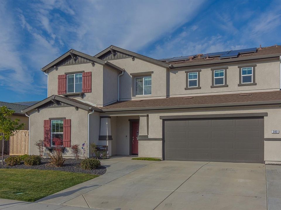 2nd image of 380 Palo Verde Way