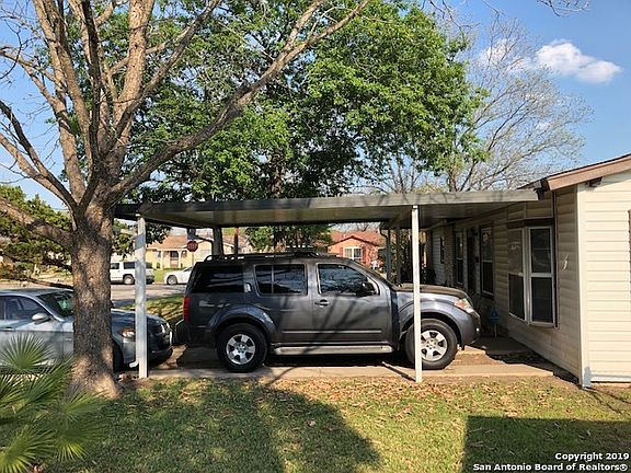4th image of 4134 Misty Pine Dr