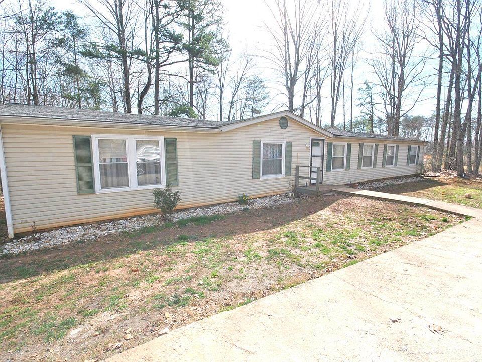 1st image of 100 Candler Woods Ln
