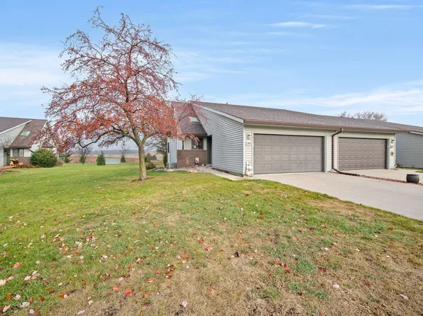 301 Southwoods Dr, Nevada, IA 50201