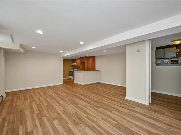 54-28 65th Place image 28 of 35