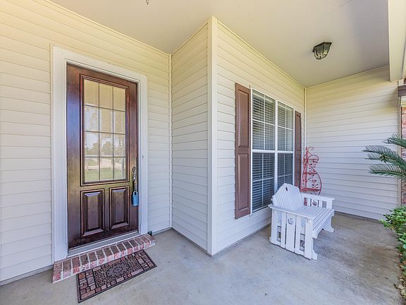 2nd image of 113 Pinnacle Dr