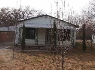 332 Nursery Ln, Fort Worth, TX 76114