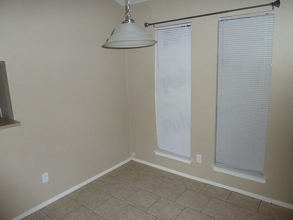 4th image of 6209 Wilderock Dr APT A