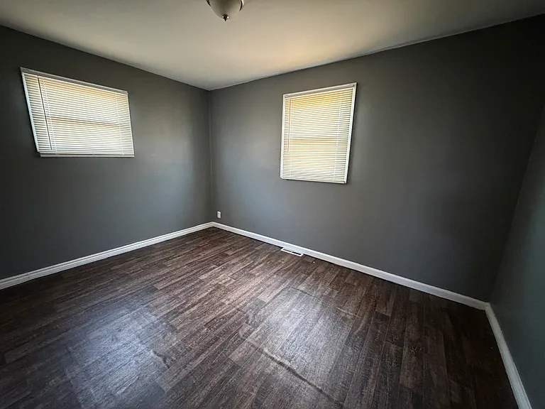 26089 Lehigh St — Photo 9