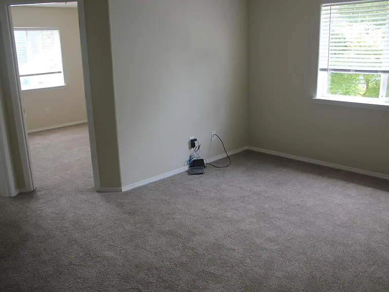 27163 SW Wood Ave — Photo 14