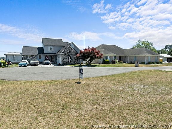 2nd image of 873 Castleberry Ct