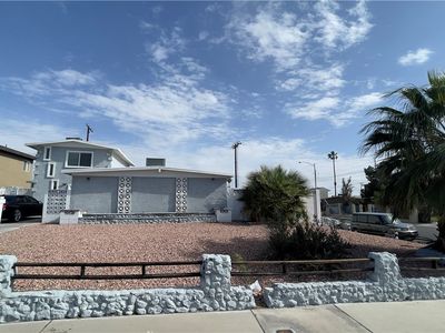 1740 Capistrano Ave, Winchester, NV, 89169