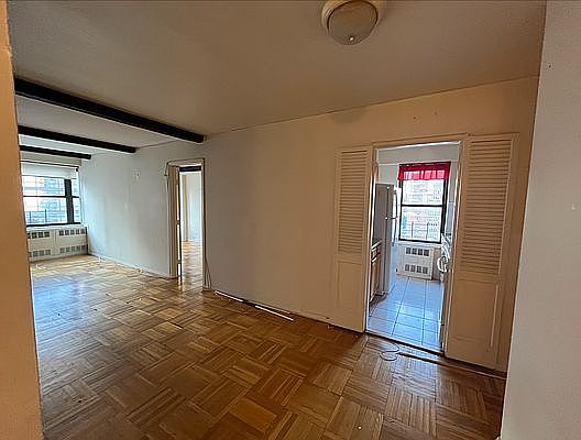 4th image of 399 E 72nd St APT 14H
