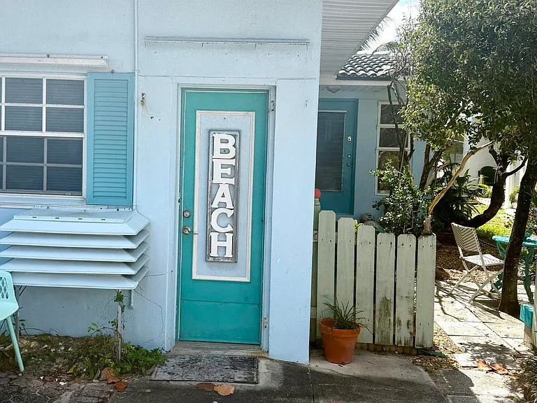 314 Desoto St — Photo 4