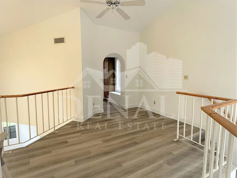 19907 N Denaro Dr — Photo 22
