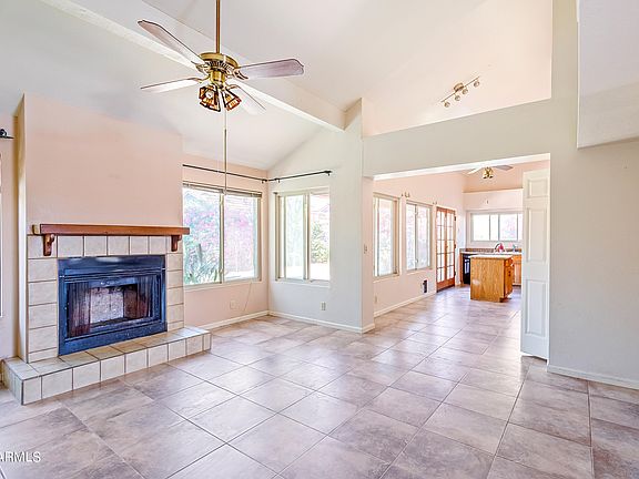 3rd image of 11076 E BECKER Lane