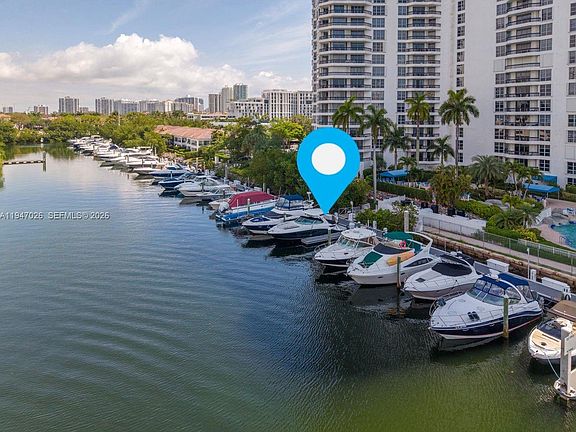 4th image of 3575 Mystic Pointe Dr #7