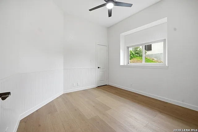 204 Tapatio Dr W — Photo 33
