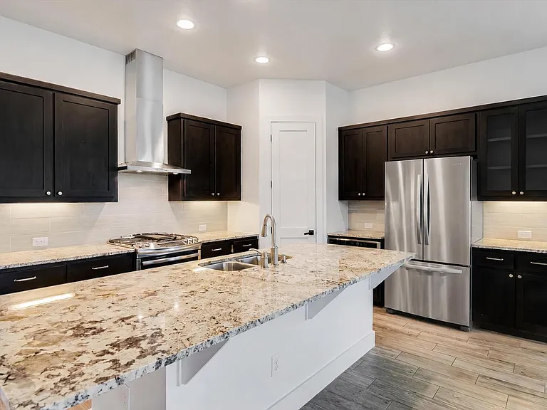 508 W Baylee Love Ln — Photo 4