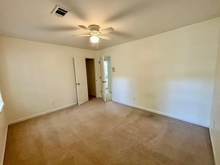 4160 Creekwood Dr — Photo 16