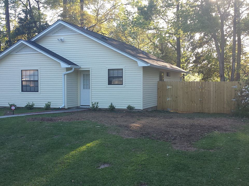 1st image of 146 Dawn Lauren Ln
