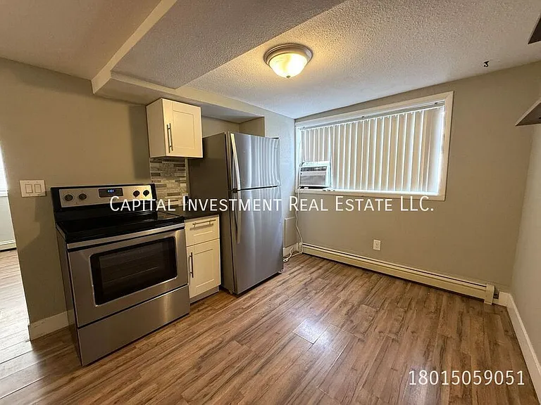 3708 S McCall St #4 — Photo 7