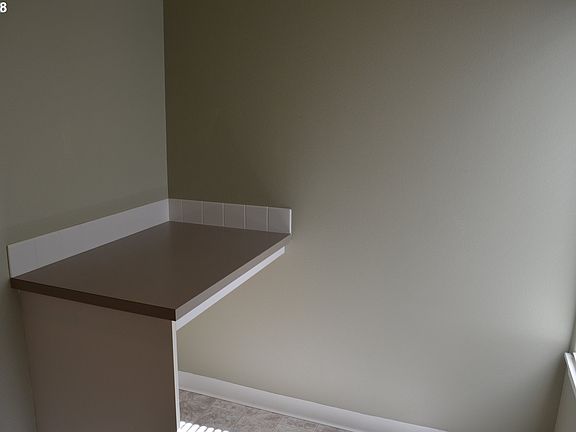 5th image of 16108 NE 72nd Cir