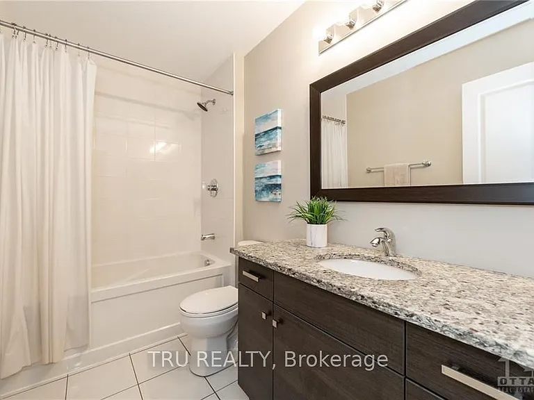 347 Ardmore St — Photo 23