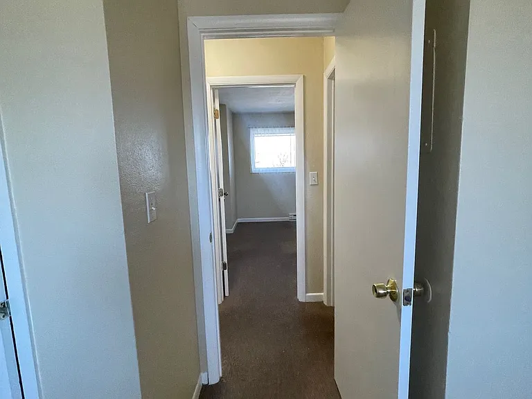 1813 Jethro Ave #7 — Photo 5