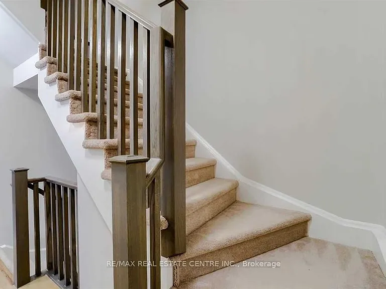 7 Waterview Dr — Photo 24