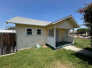 13698 3rd St, Yucaipa, CA 92399