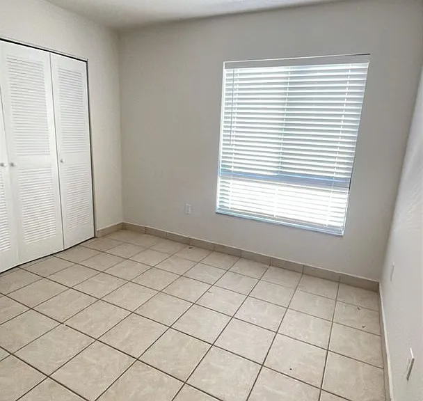 230 Calabria Ave — Photo 19