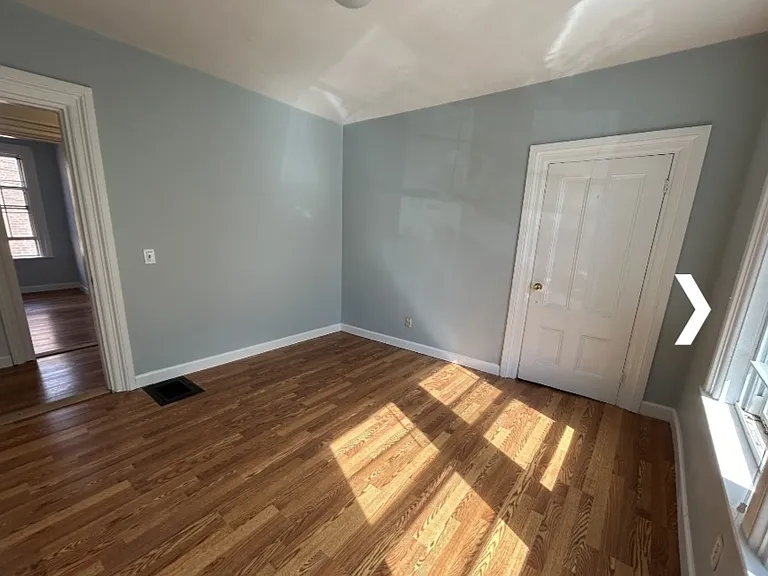 926 Walnut St — Photo 17