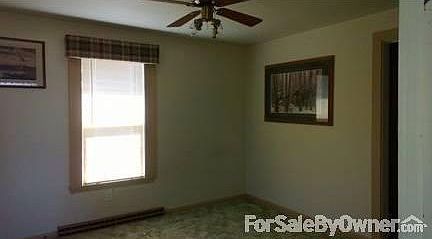 2nd image of 1521 Gartland Ave