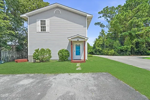 301 Johns Way Photo 1