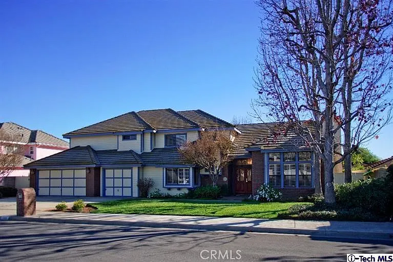 4 bed, 3.5 bath, 3381 sqft, $5,000 — Photo 1
