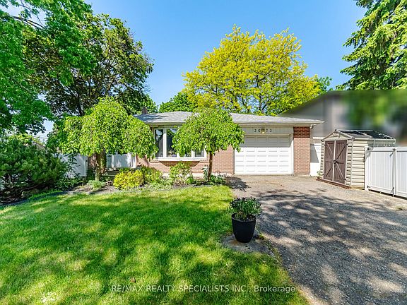 2nd image of 3673 Fieldgate Dr