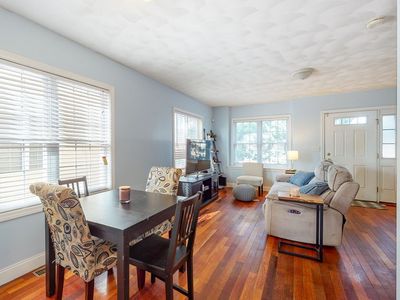 182 N Shore Rd APT 4, Revere, MA, 02151