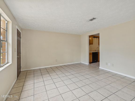 4th image of 329 ARIES Drive