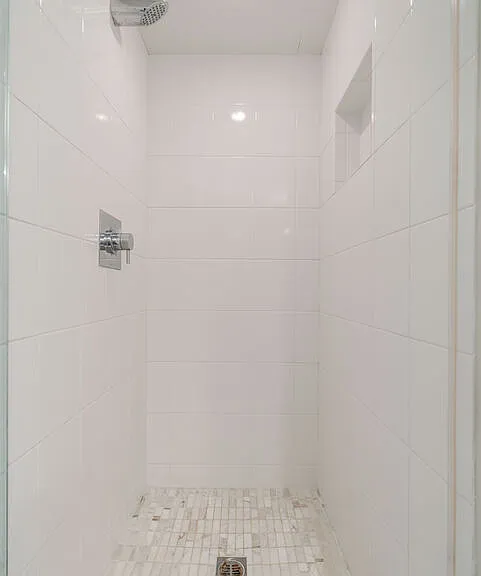 17083 Palisades Cir — Photo 20