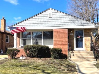 5310 Davis St, Skokie, IL, 60077