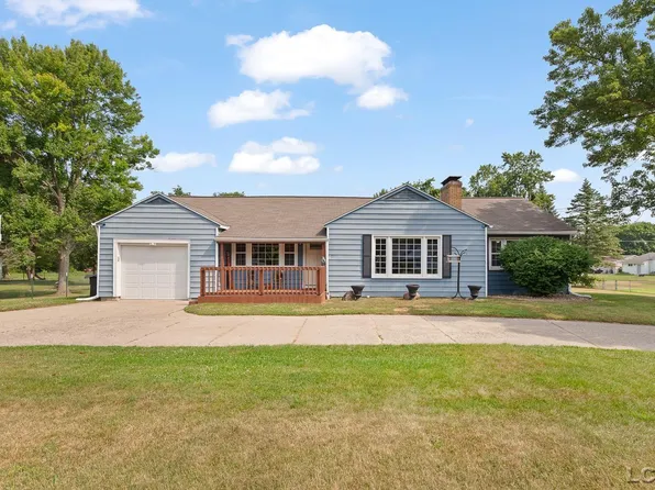 2534 Airport Rd, Adrian, MI 49221