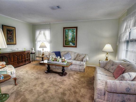 4th image of 603 Westwood Dr