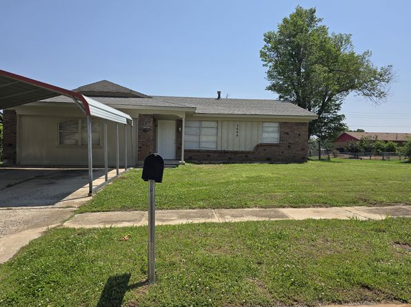 1400 McGregor Dr