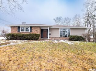 2731 W Newman Pkwy, Peoria, IL 61604