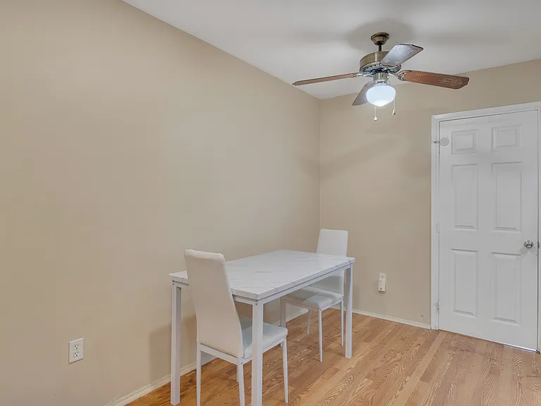 1414 Everton Pl — Photo 10