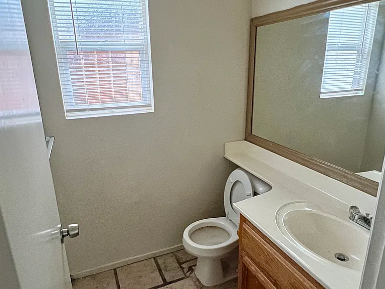 2149 Stormy Creek Ct — Photo 9
