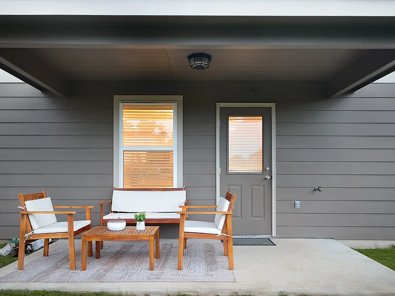 7710 Ponderosa Pne — Photo 14