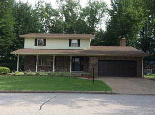 1718 Pleasant Valley Dr, Mount Vernon, IN 47620