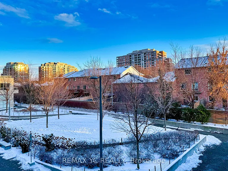 9191 Yonge St #201 — Photo 21