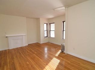 32 Dartmouth St #3, Boston, MA 02116