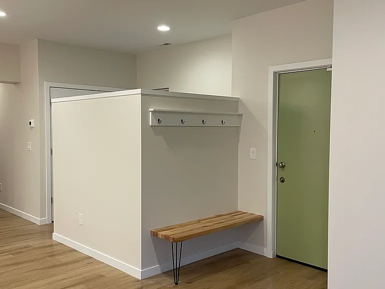 946 Ann St #946 — Photo 8